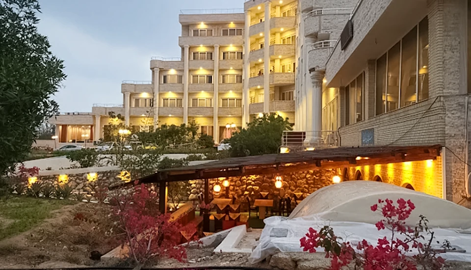 هتل گامبرون کیش